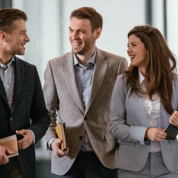 mann - frau - arbeit - lachen